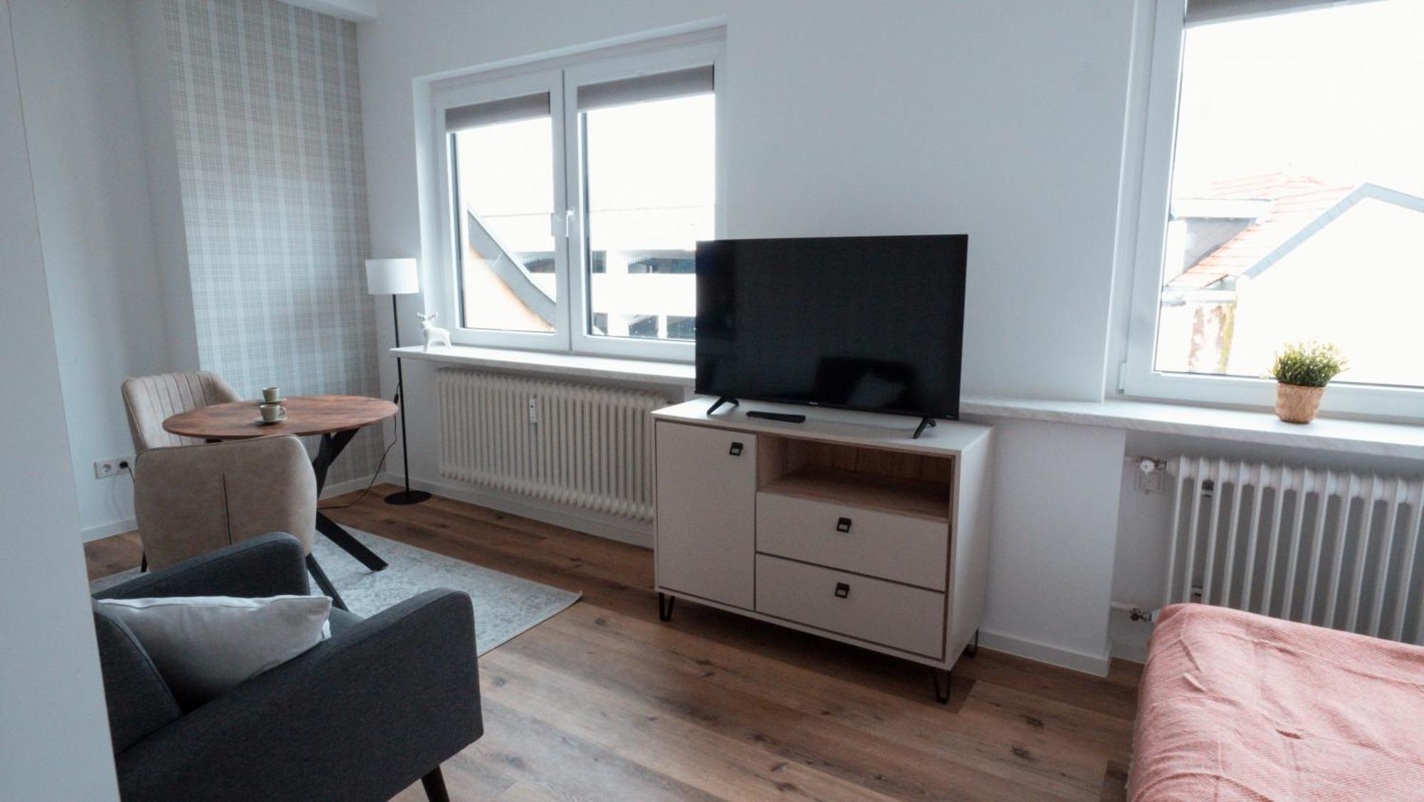 Wohnen Auf Zeit In Saarbruecken Apartment Exterior photo